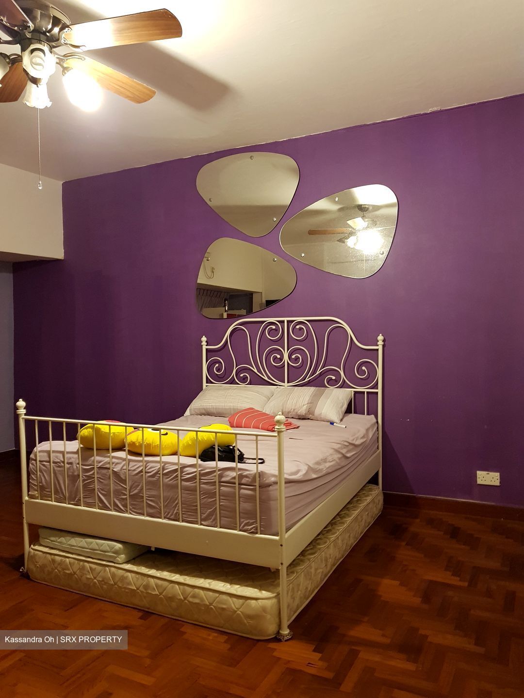 Townhouse Apartments (D9), Apartment #320439861